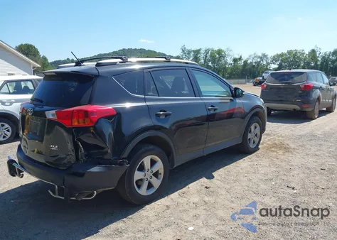 2014 Toyota Rav4 Xle z USA, uszkodzony, nr VIN 2T3RFREV2EW167848